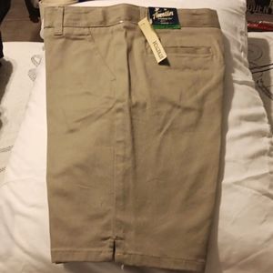 NWT Girls Bermuda shorts
